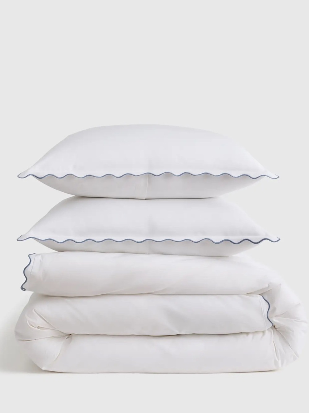 QUINCE Organic Crisp Percale Scallop Duvet Cover Set King Cal King White/Mineral